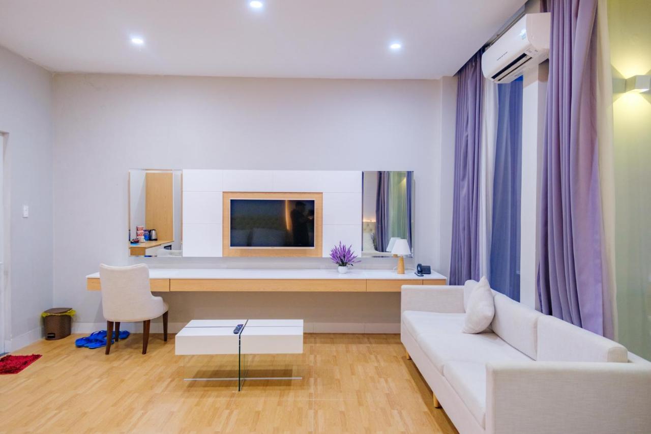 Hotel Khach San Minh Long Tuy Hòa Zewnętrze zdjęcie