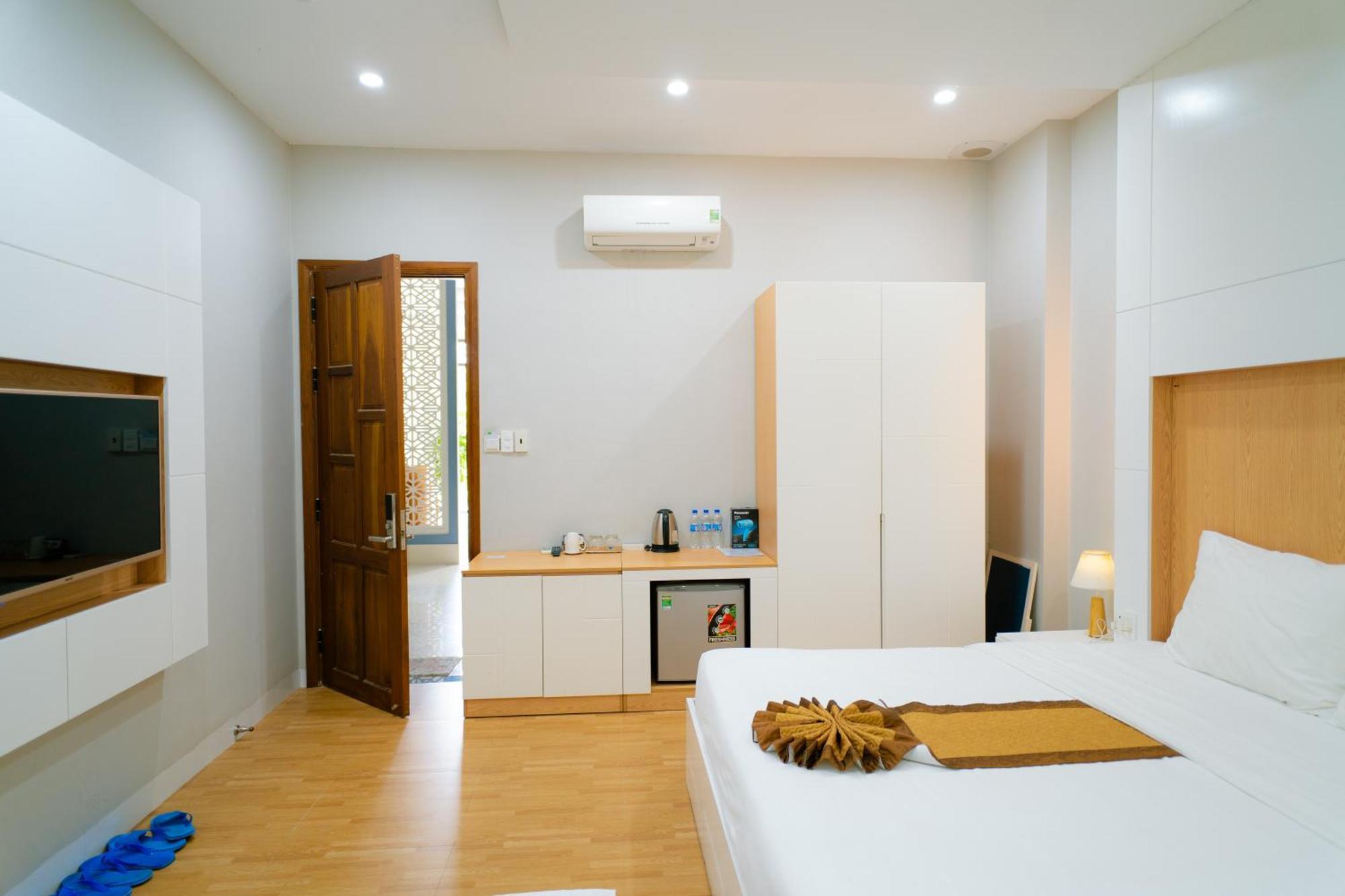 Hotel Khach San Minh Long Tuy Hòa Zewnętrze zdjęcie