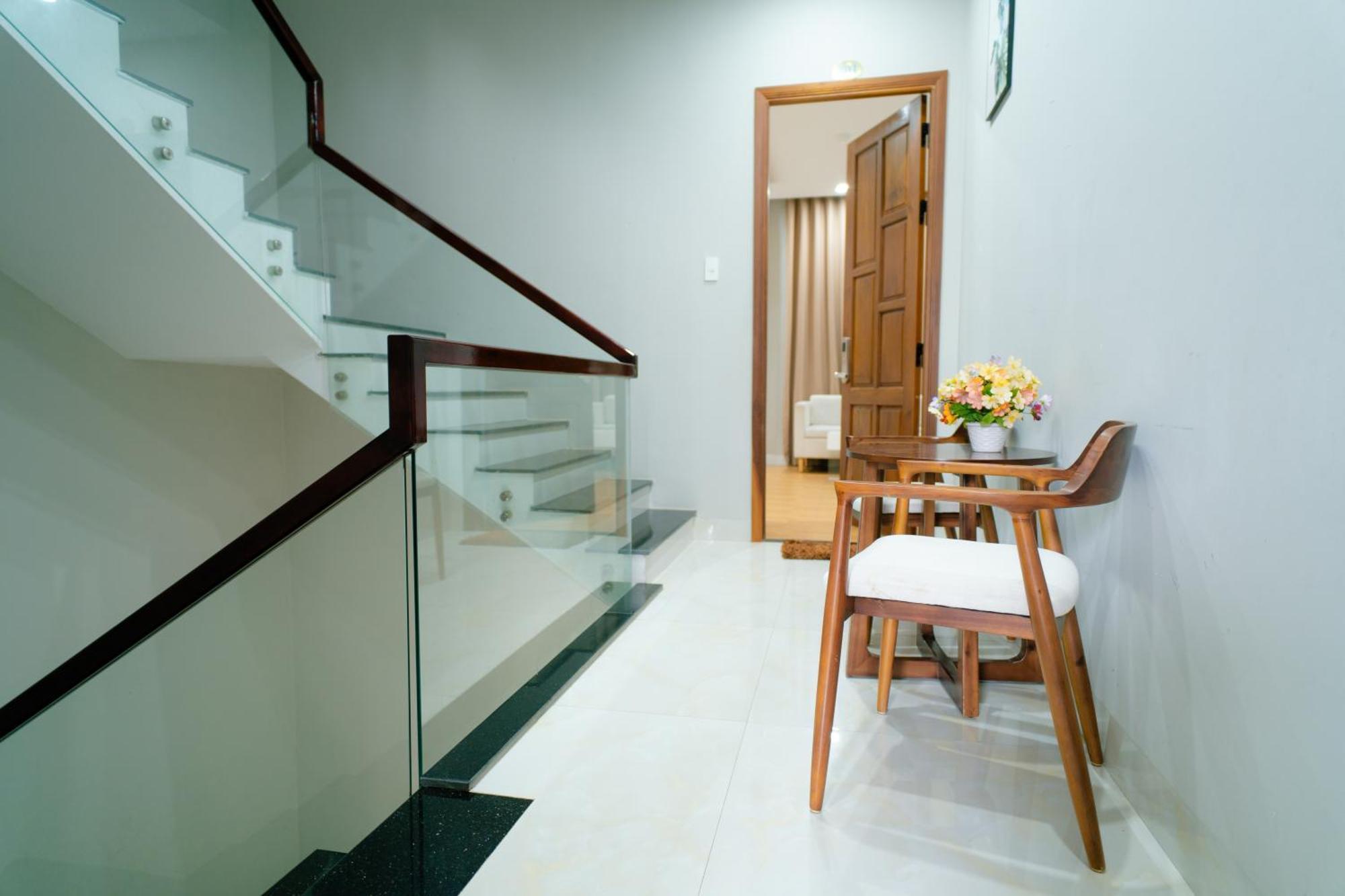 Hotel Khach San Minh Long Tuy Hòa Zewnętrze zdjęcie